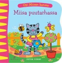 Miisa puutarhassa