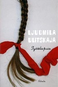 Tyttölapsia